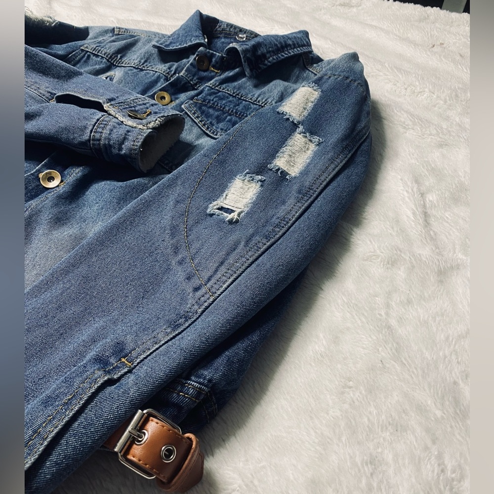 Designer Jean Jacket - Picture 5 of 9